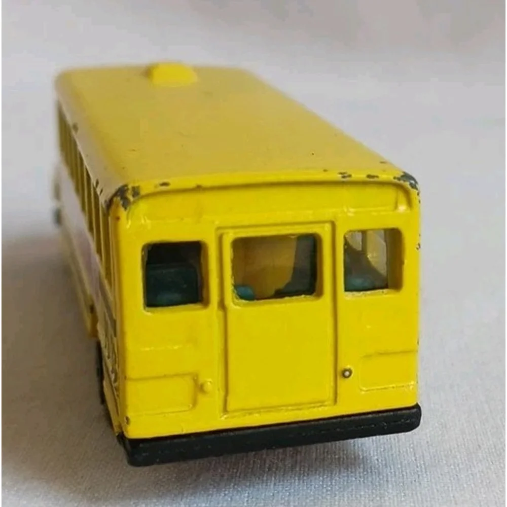 Matchbox Big Movers School Bus 1985 Vintage